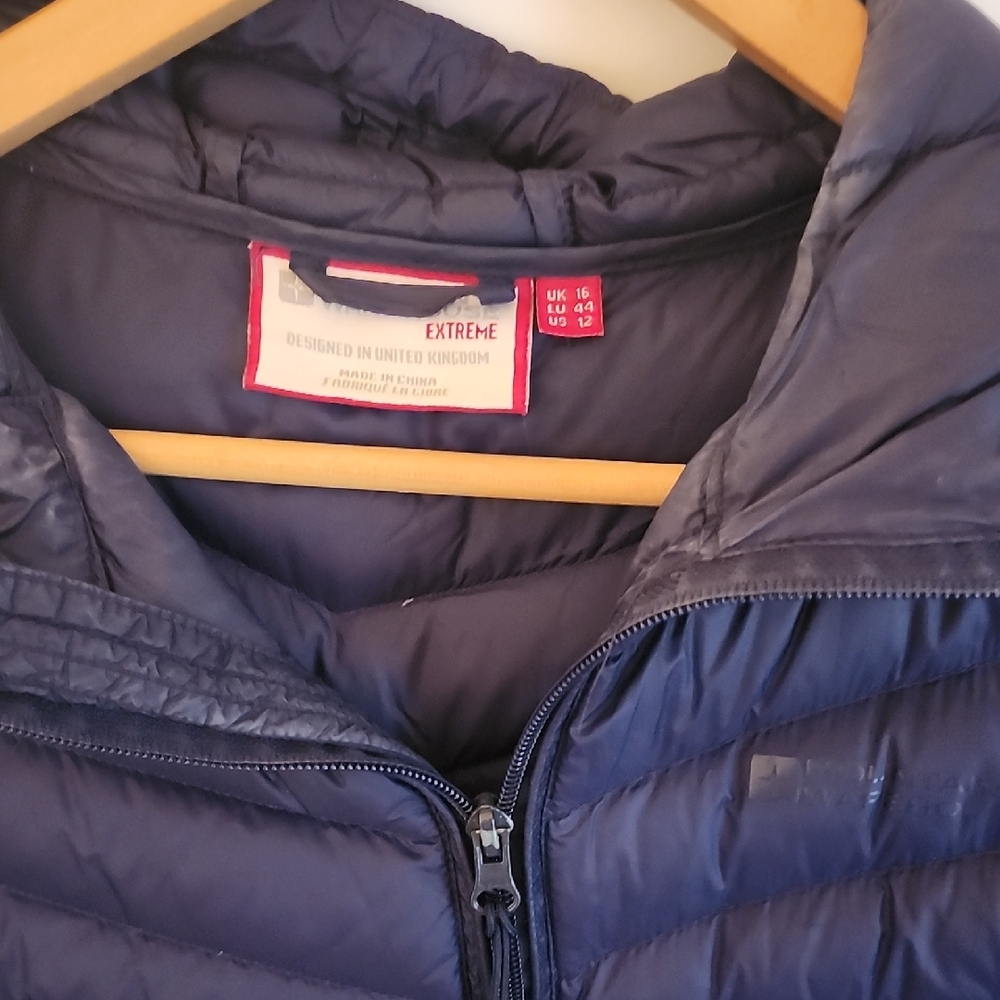 Extreme Women's Navy Puffer Jacket